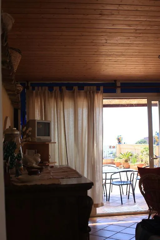 The Dolphins Guest House Taormina